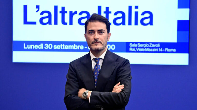 L’ex Iena dopo i due flop, torna a far parlare di sè